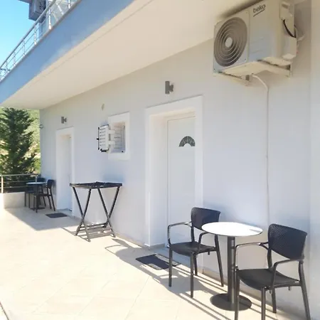 Ervin First Floor בית הארחה קסאמיל